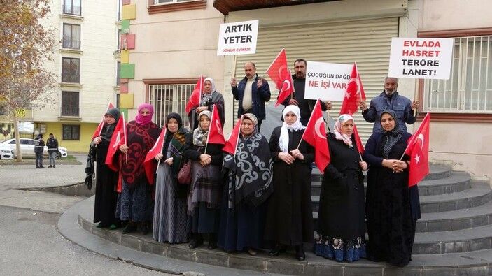 Ailelerin evlat nöbeti bin 230'uncu günde