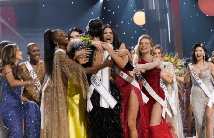 Miss Universe yarışmasının en güzeli seçildi